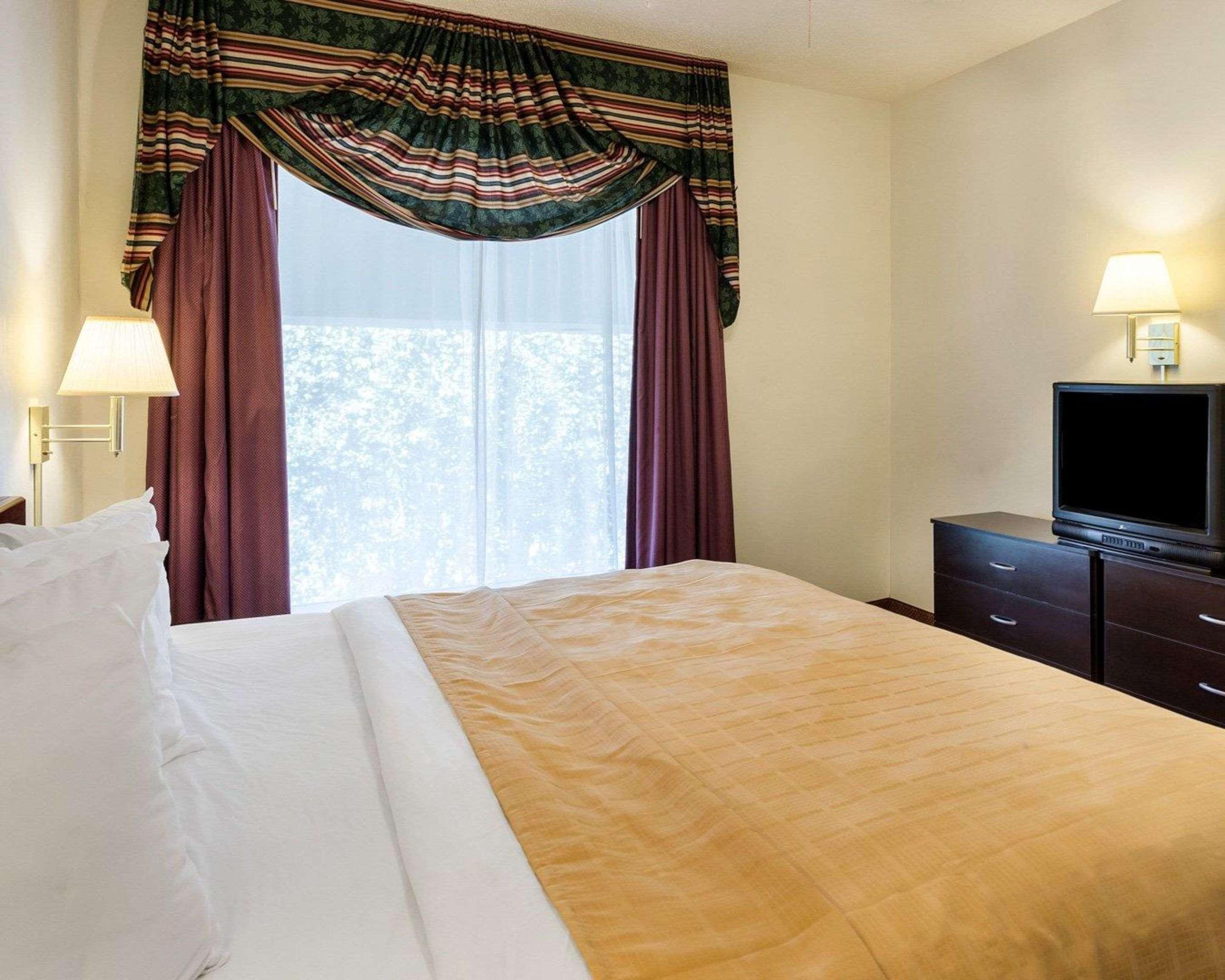 Quality Inn Robinsonville Bagian luar foto