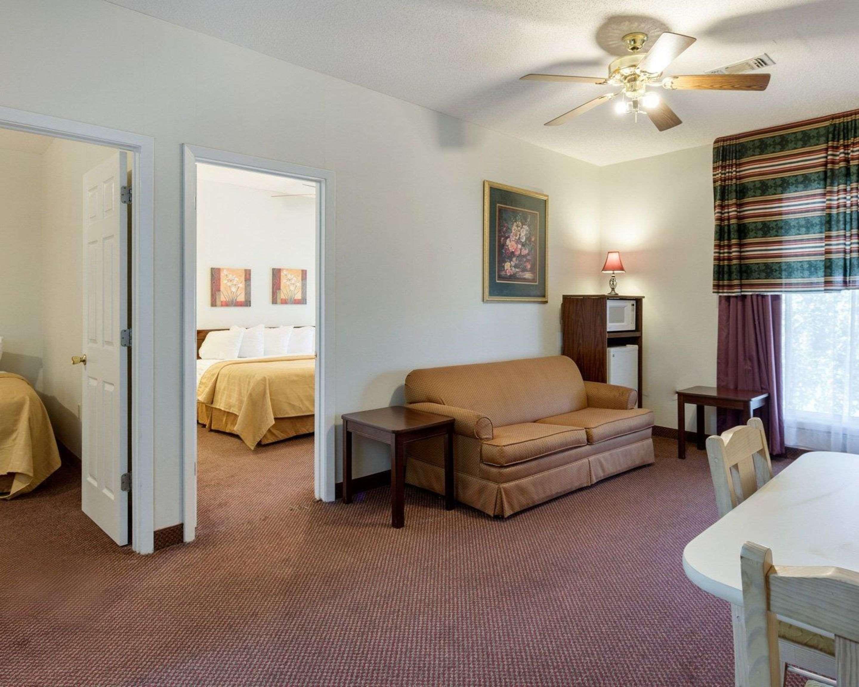 Quality Inn Robinsonville Bagian luar foto