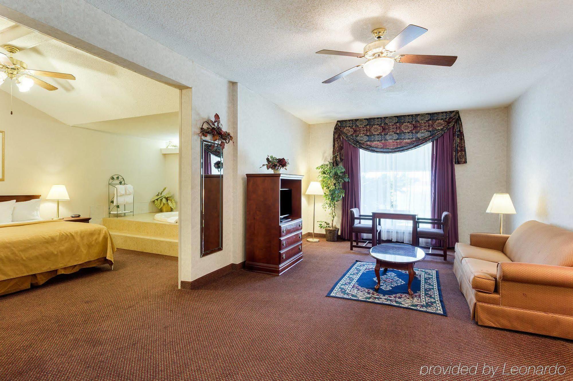 Quality Inn Robinsonville Bagian luar foto